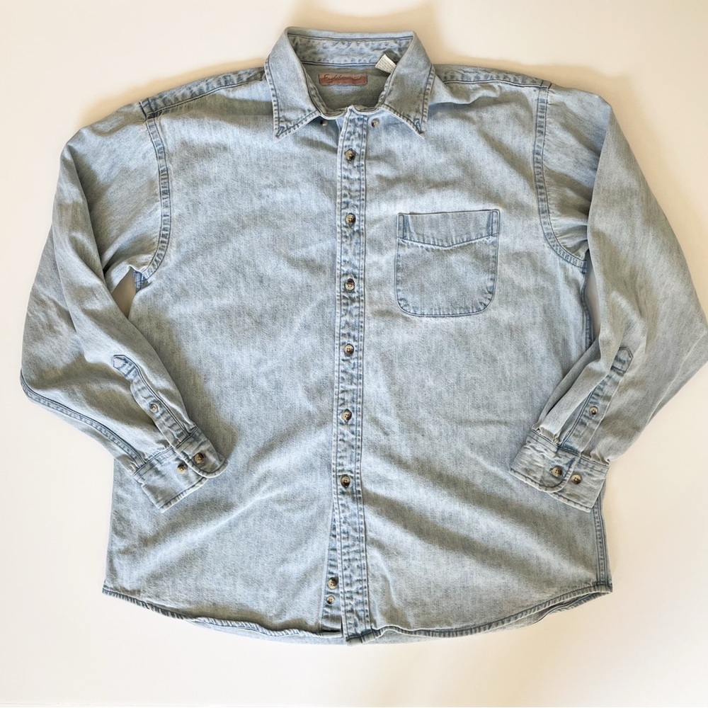 Men’s Vintage 90s Fieldmaster Light Wash Faded Denim Button-Up Shirt